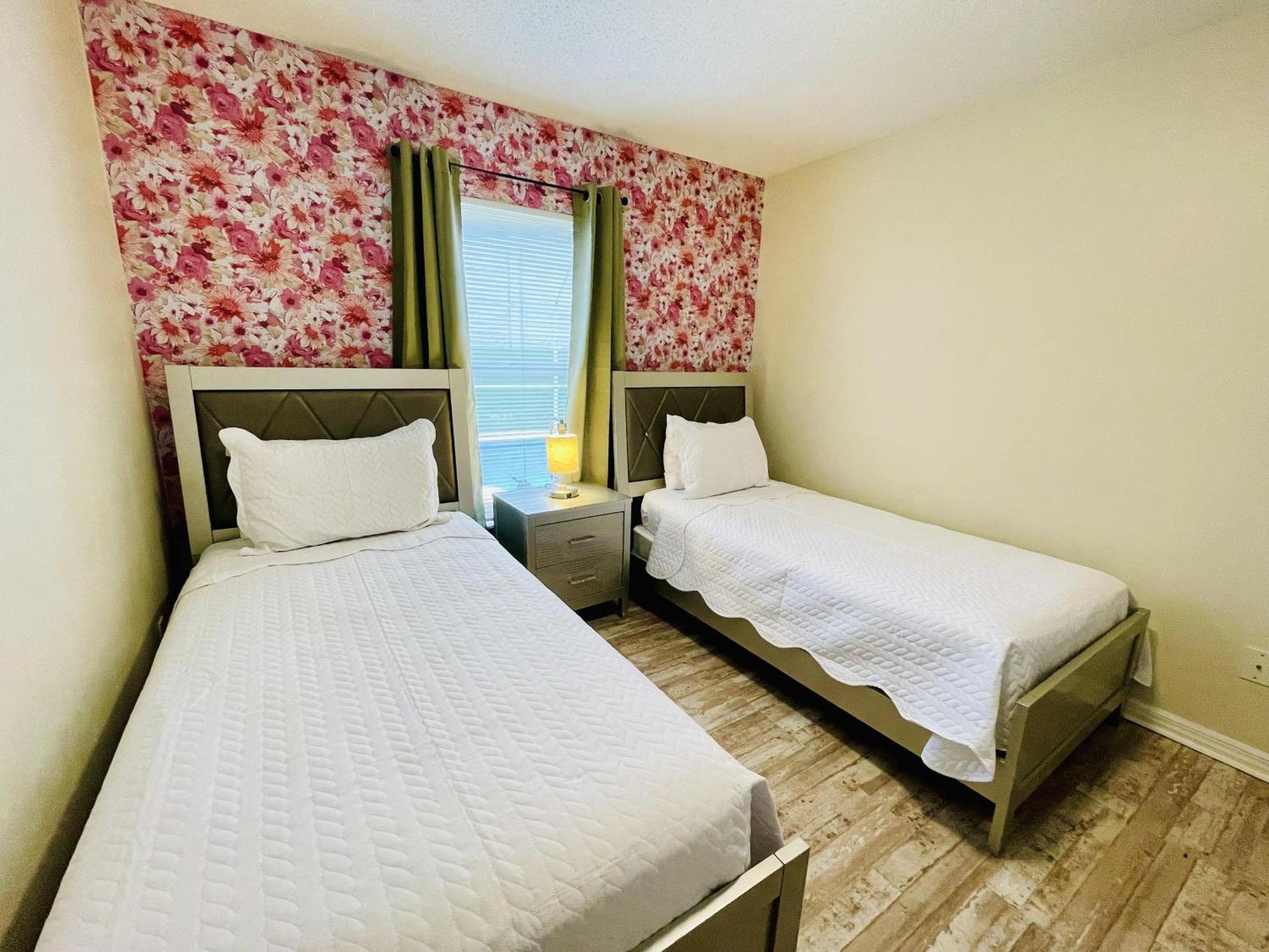 Beautiful 5-5 Bedroom Home!!! Kissimmee Luaran gambar